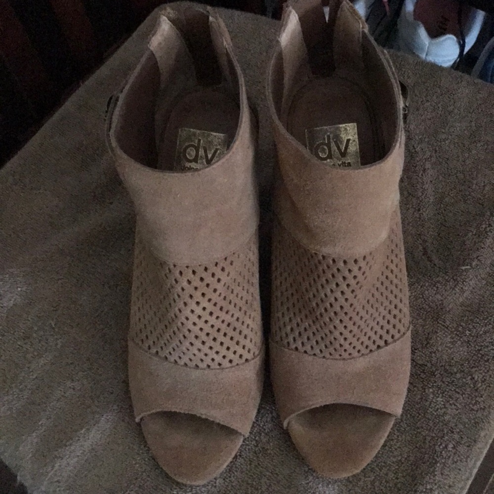 Dolce Vita booties